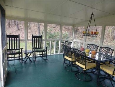 175 Clover St, Worcester, MA 01603 - photo 4