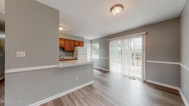 6104 Julie Kays Way Louisville KY 40258-