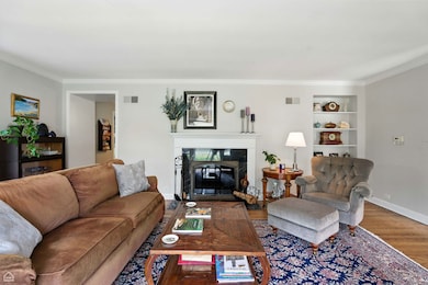 2907 Orchard Ln, Wilmette, IL 60091 - photo 5