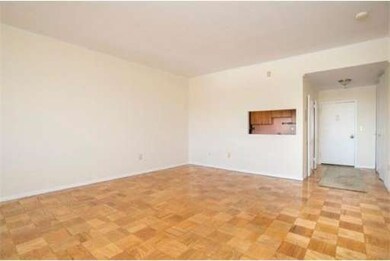 Whittier Place unit 17J, Boston, MA 02114 - photo 3