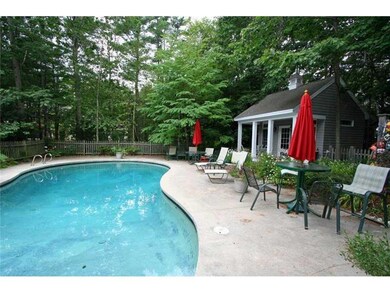 Swimming Pool/Hot Tub/Sauna.