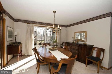 9827 Gunforge Rd, Perry Hall, MD 21128 - photo 5