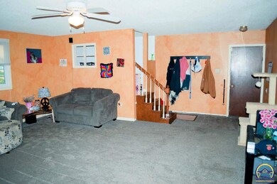 1556 SW 23rd Park, Topeka, KS 66611 - photo 4