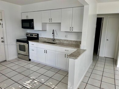 718 SW 7th St, Hallandale Beach, FL 33009 - photo 5