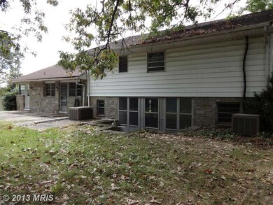 1515 Barrack Ln, Glen Burnie, MD 21061 - photo 6