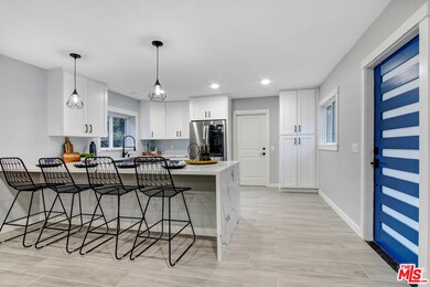 21302 Celes St, Woodland Hills, CA 91364 - photo 7