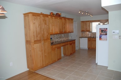 9945 W Tarrytown Ave, Sun City, AZ 85351 - photo 5