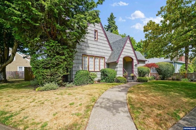 1515 19th St NE, Salem, OR 97301 - photo 4