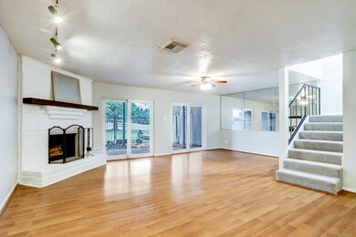 5906 Arncliffe Dr, Houston, TX 77088 - photo 3