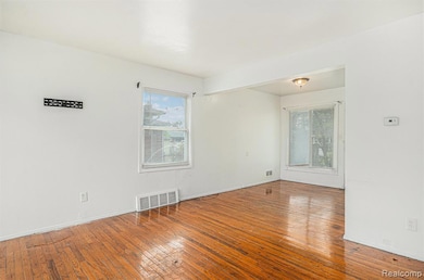 19439 Wyoming Ave, Detroit, MI 48221 - photo 4