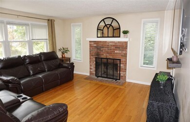 14 Lamplighter Dr, Nashua, NH 03064 - photo 6