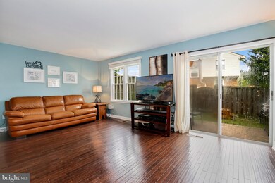 9507 Saluda Ct, Lorton, VA 22079 - photo 3