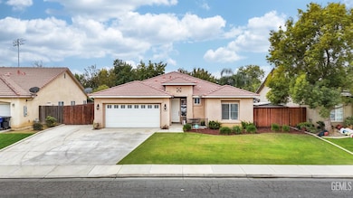 11415 Equinox Ave unit 1, Bakersfield, CA 93312 - photo 2