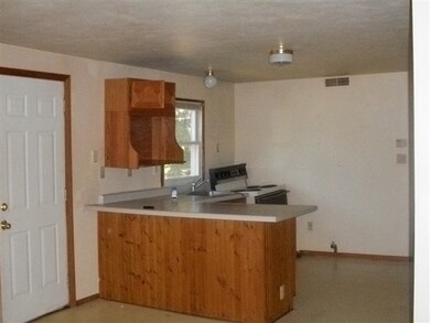 840 W Happy Hollow Rd, Janesville, WI 53546 - photo 4