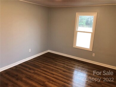 8401 McIlwaine Rd, Huntersville, NC 28078 - photo 4