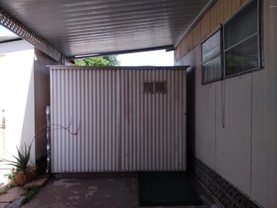 E10 SHED
