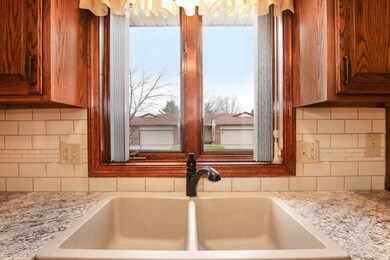 683 Gardenview Dr SW unit 81, Byron Center, MI 49315 - photo 5