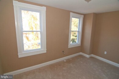 18 Greenwood Ave, Baltimore, MD 21206 - photo 4