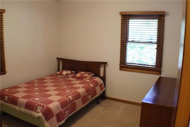 3459 Hillview Rd, Eau Claire, WI 54703 - photo 6