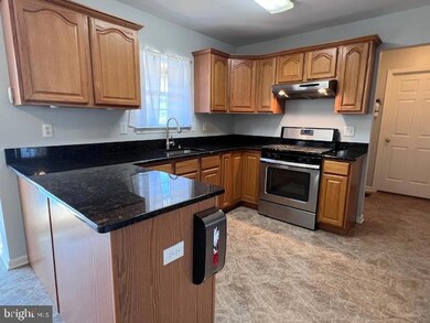 311 Juniper Ln, Swedesboro, NJ 08085 - photo 4