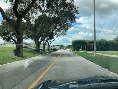 197 Flanders E unit 197, Delray Beach, FL 33484 - photo 7