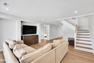 917 Riptide Ln, Carolina Beach, NC 28428 - photo 6