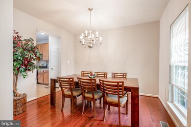 25928 Kimberly Rose Dr, Chantilly, VA 20152 - photo 5