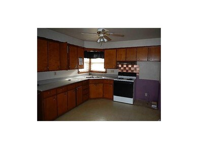 3401 H Ave NW, Cedar Rapids, IA 52405 - photo 6