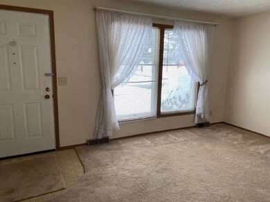 1214 Greenway St, La Porte, IN 46350 - photo 6