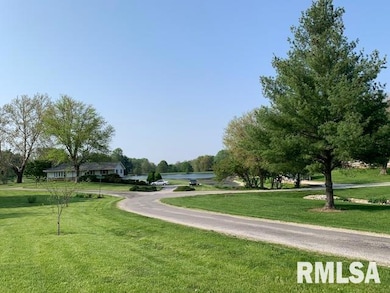 105 James Ln, Jacksonville, IL 62650 - photo 6