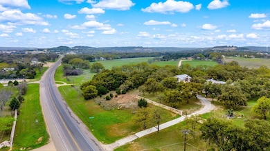 1440 N Us Highway 87, Fredericksburg, TX 78624 - photo 2