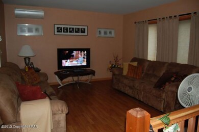 154 Segatti Cir, Bushkill, PA 18324 - photo 5