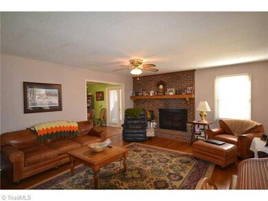 4571 Lassiter Mill Rd, Asheboro, NC 27205 - photo 2