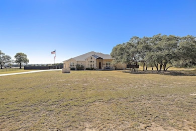 217 Oak Hill Dr, Liberty Hill, TX 78642 - photo 3