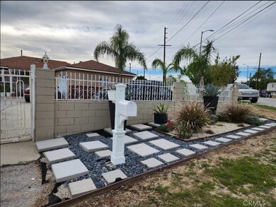 13835 Dronfield Place, Sylmar, CA 91342 - photo 2