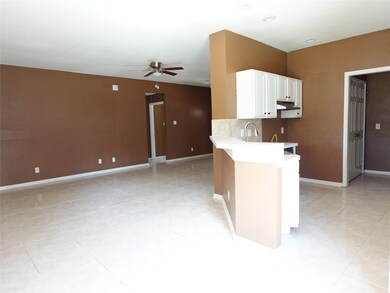 10549 Barnham St, Houston, TX 77016 - photo 2