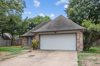 11111 Gatesden Dr, Tomball, TX 77377 - photo 2