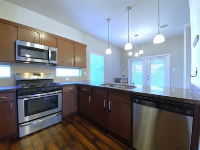 4315 Cetti St, Houston, TX 77009 - photo 6