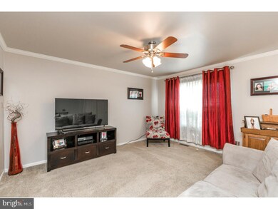 1241 Pine Ridge Dr, Perkiomenville, PA 18074 - photo 3