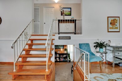 07-Staircase to Bedrooms
