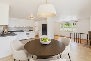 91 Old Post Rd, Sharon, MA 02067 - photo 2