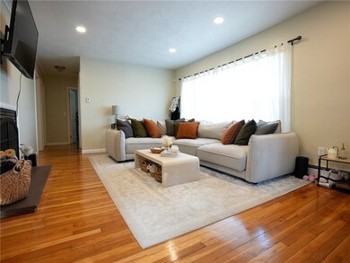 50 Elton Cir, Cranston, RI 02921 - photo 6