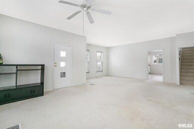 1412 E 9th St, Davenport, IA 52803 - photo 5