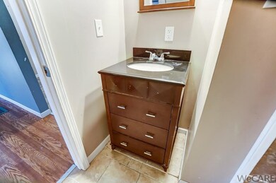 Photo 4