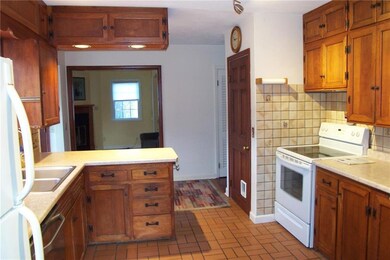 913 15th St SE, Menomonie, WI 54751 - photo 6