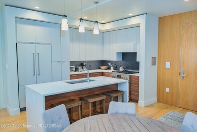 One Town Hill_Unit 307_MLS-4
