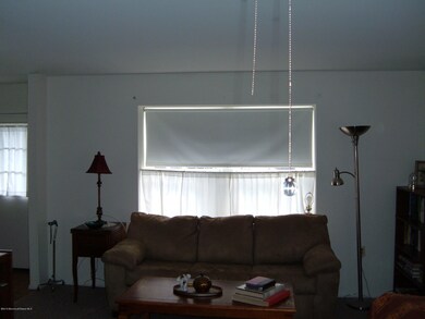 2004_0411Image0002