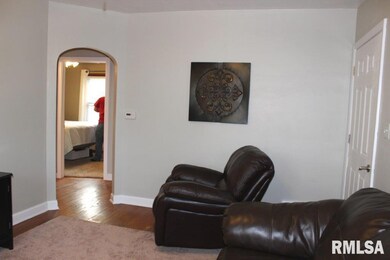 418 Waverly Rd, Davenport, IA 52804 - photo 3