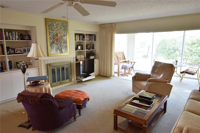 3150 Ringwood Meadow unit 54, Sarasota, FL 34235 - photo 4