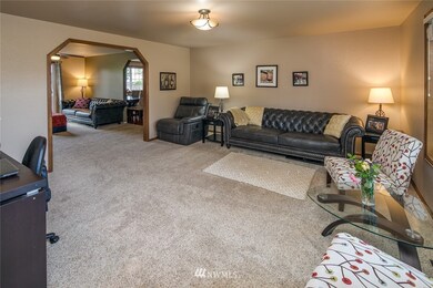 1073 Ridgeway Dr, Lynden, WA 98264 - photo 2